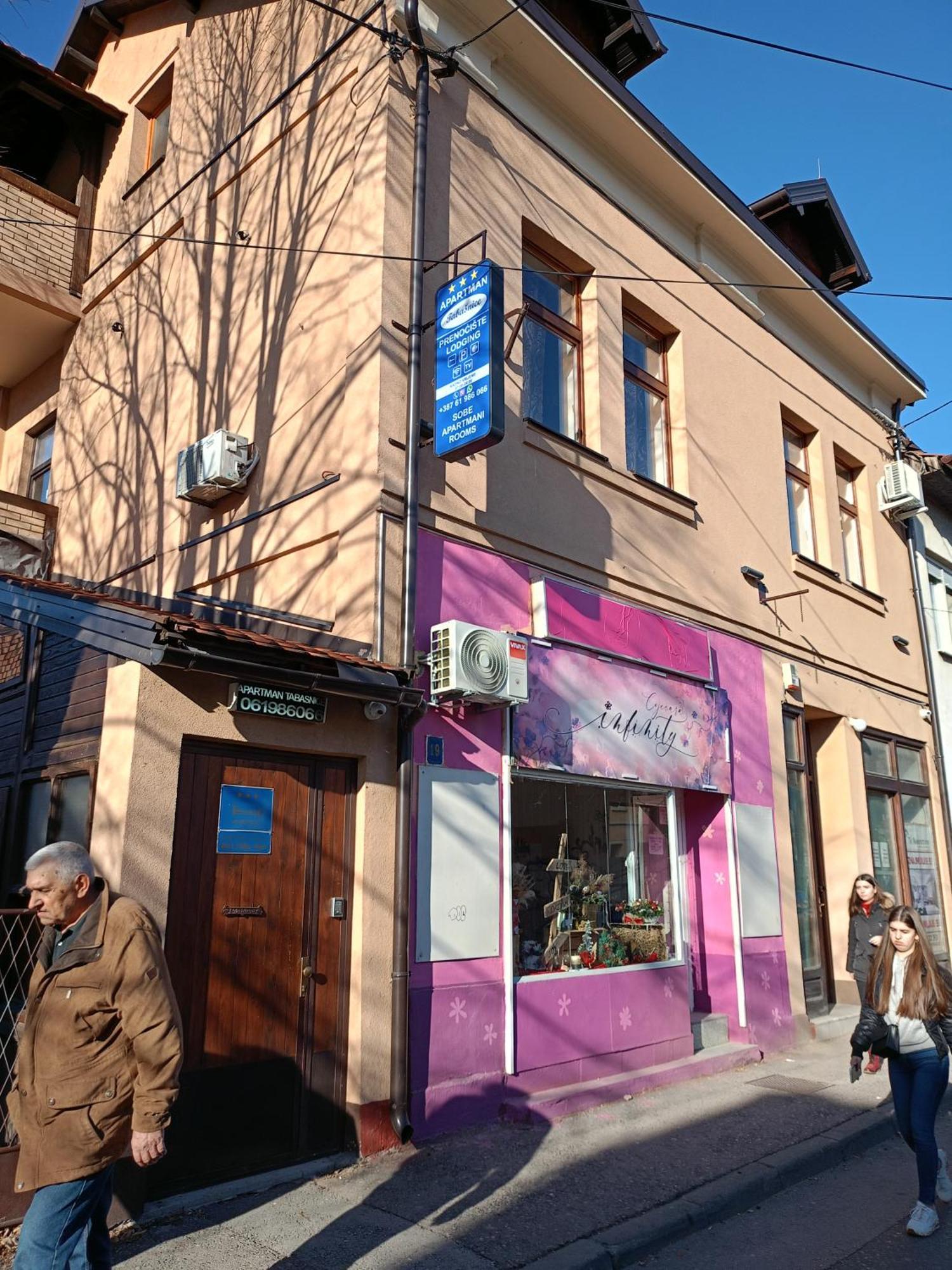 Apartment And Rooms"Tabasnice"Tuzla Centar ภายนอก รูปภาพ